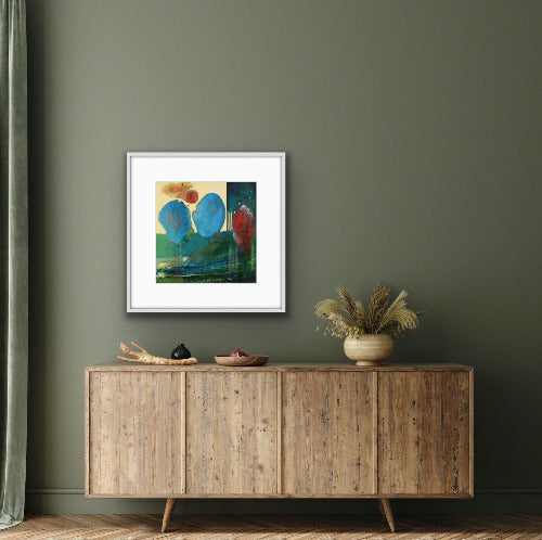 Färgglad konst för gröna väggar